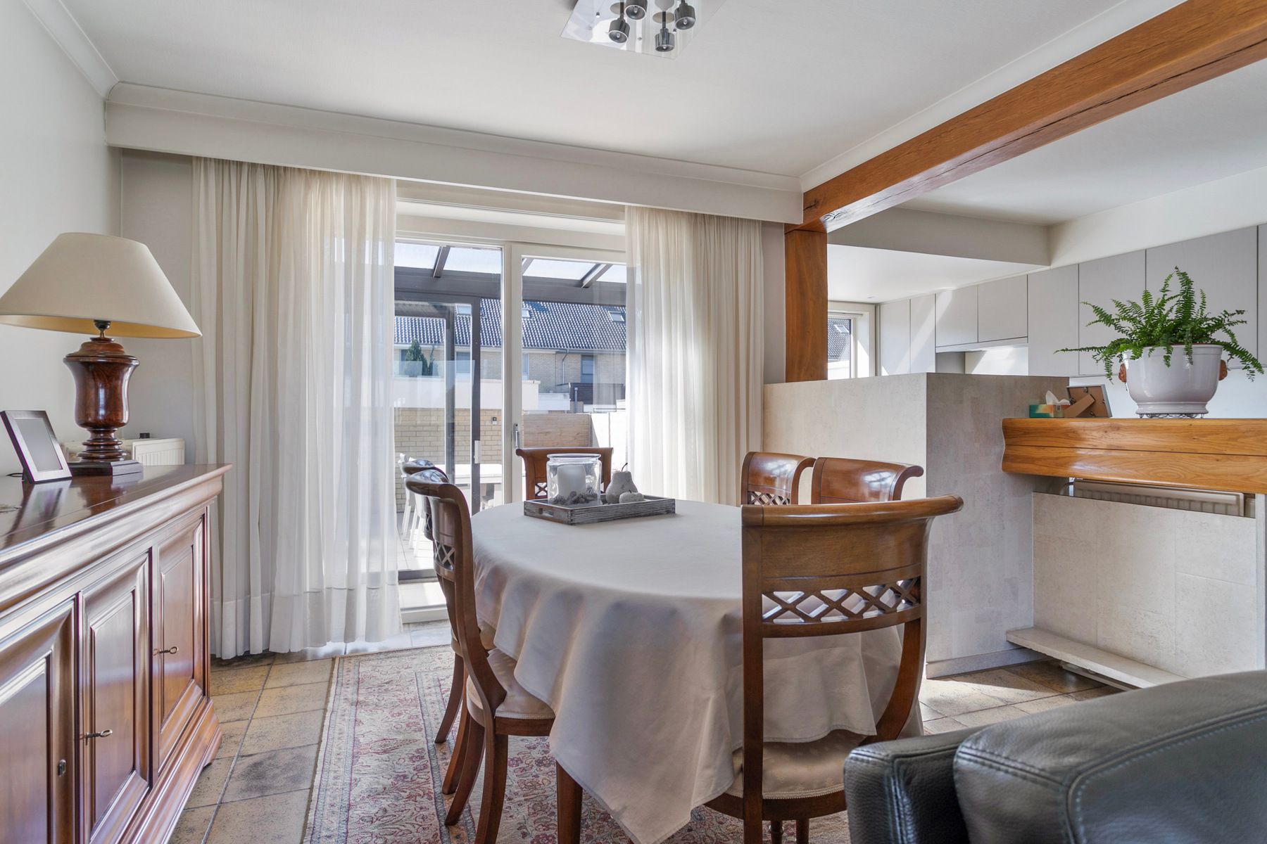 Gezellige instapklare woning met garage ! foto 4