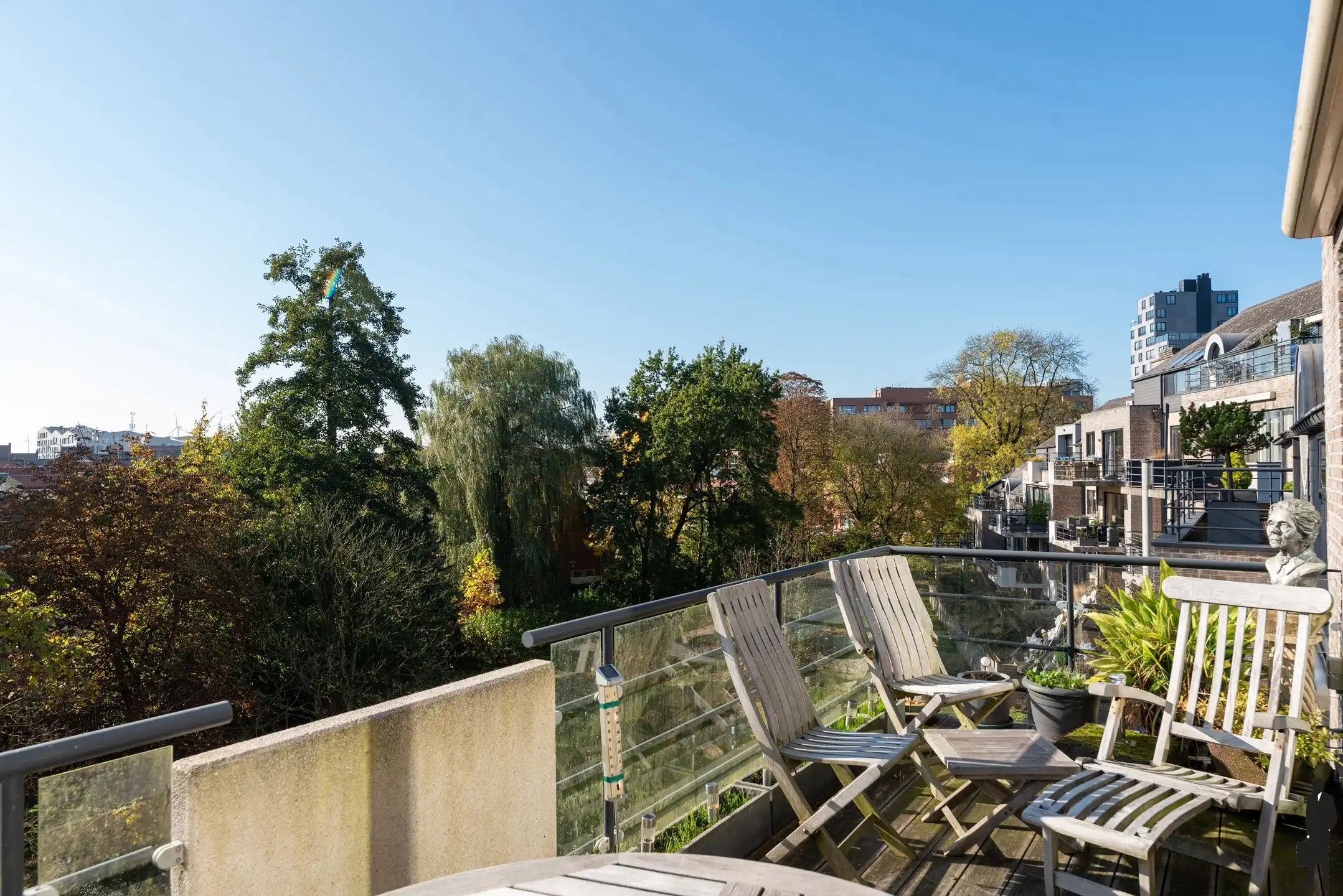 Riant appartement met 4 slpks, 2 badks, prachtig zuidterras foto 11