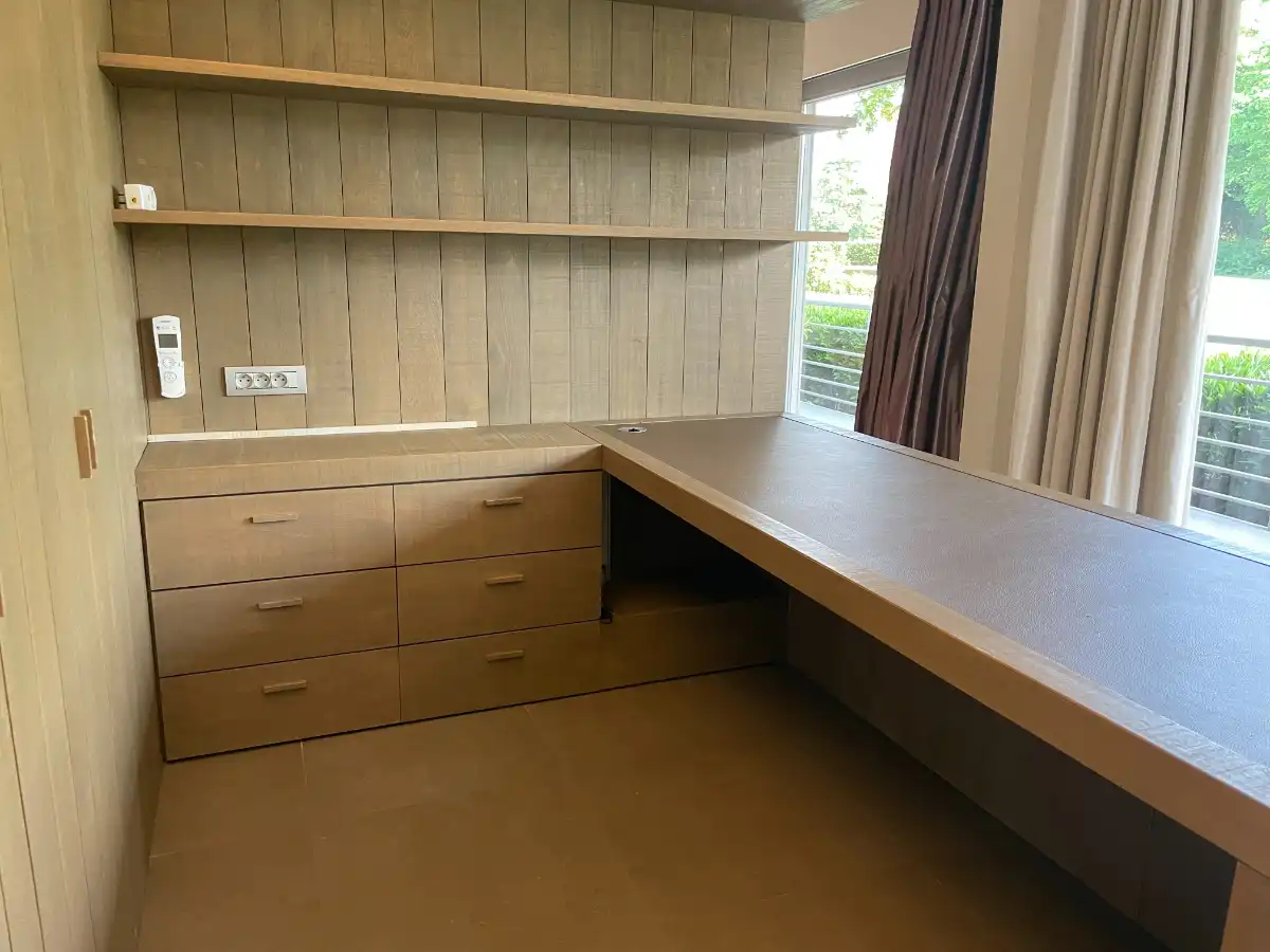 LUXE APPARTEMENT + zeer riant zongericht terras, dubbele garage & (wijn)kelder foto 52