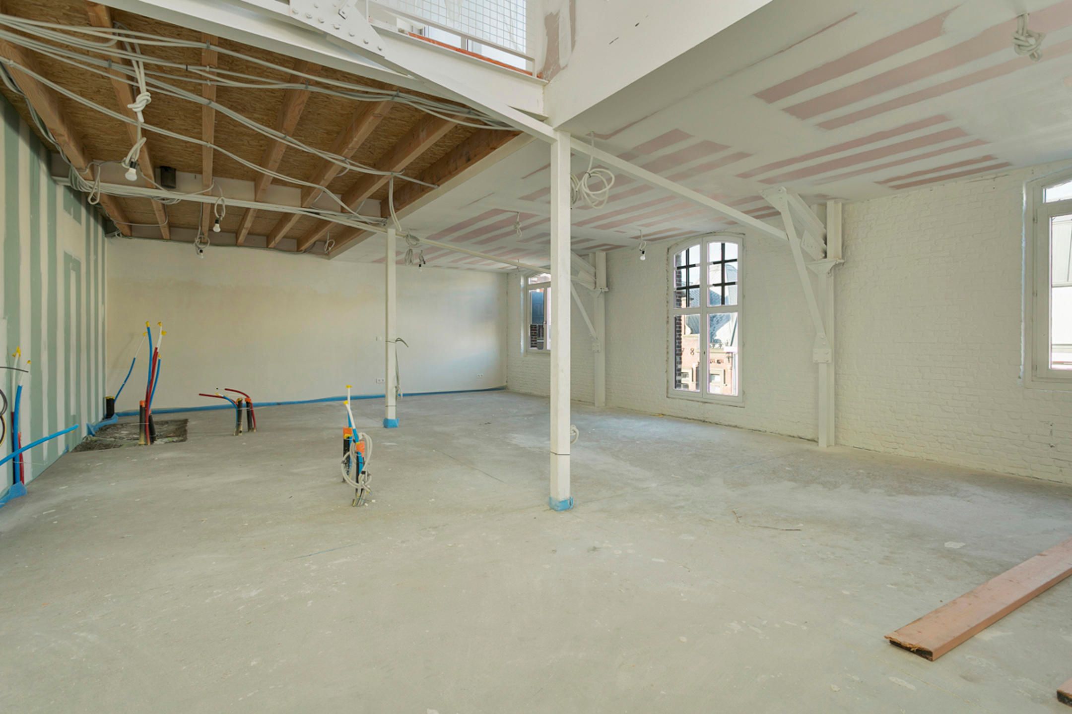 ANTWERPEN - Unieke duplex loft foto 4