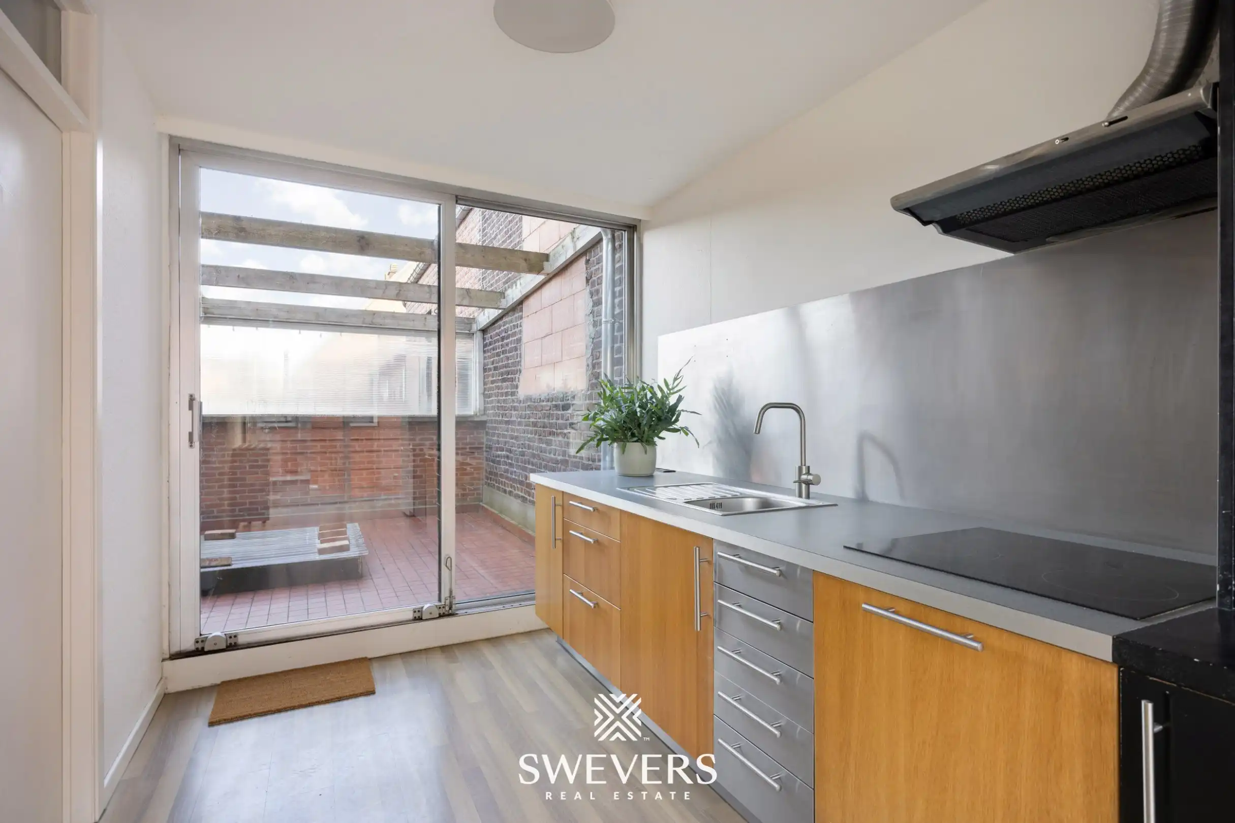 Te renoveren stadswoning met uitzonderlijk potentieel op toplocatie in Hasselt foto 8