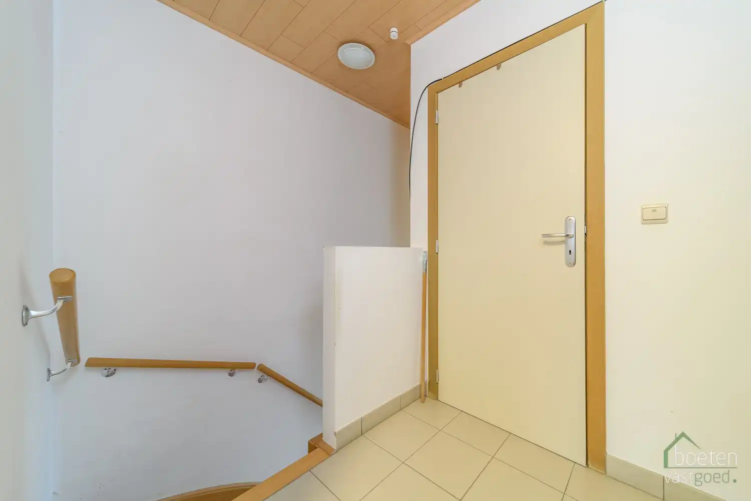 IZENBERGE: Recente rijwoning met alle comfort, 3 slaapkamers, gezellig tuintje en garage op 151m² grondopp. (verhuurd) foto 10