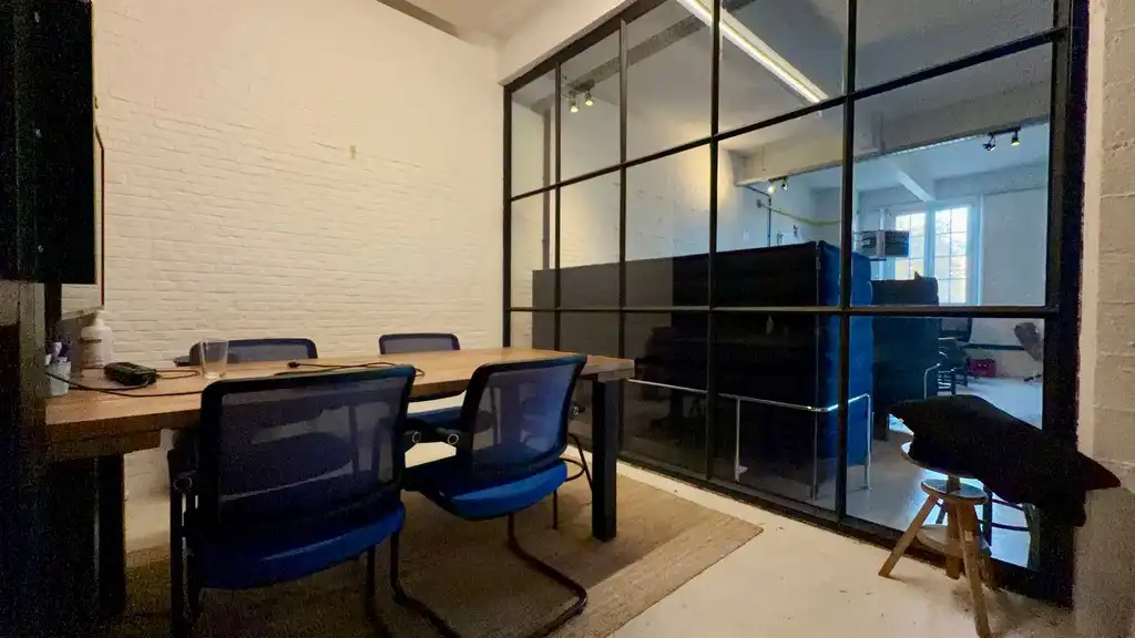 Kantoren te huur in gerenoveerd pakhuis La Cloche in Antwerpen foto 10