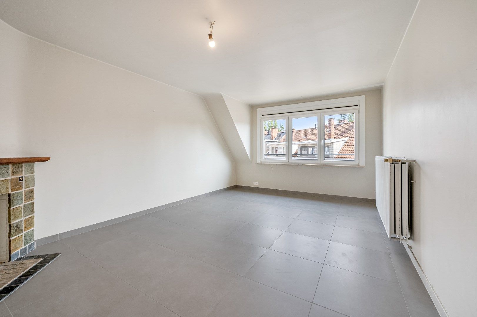 Modern 2 slpk appartement met terras en garage foto 6