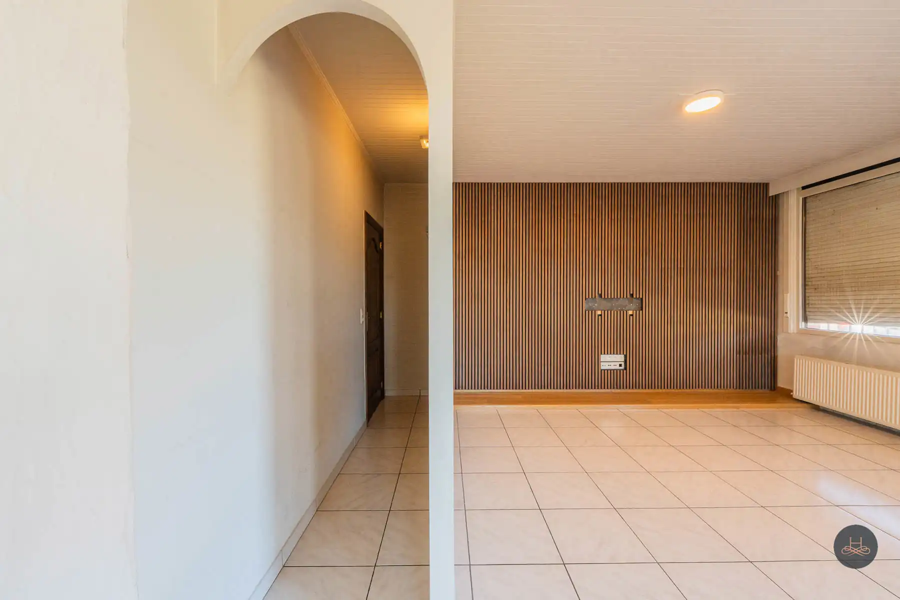 Woning met groot multifunctioneel bijgebouw in rustige straat foto 5