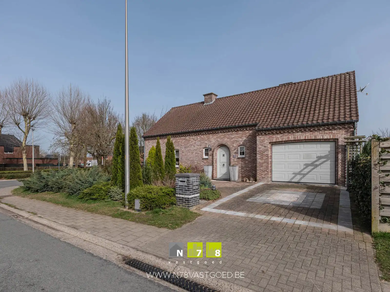 Hoofdfoto van de publicatie: Huis te koop