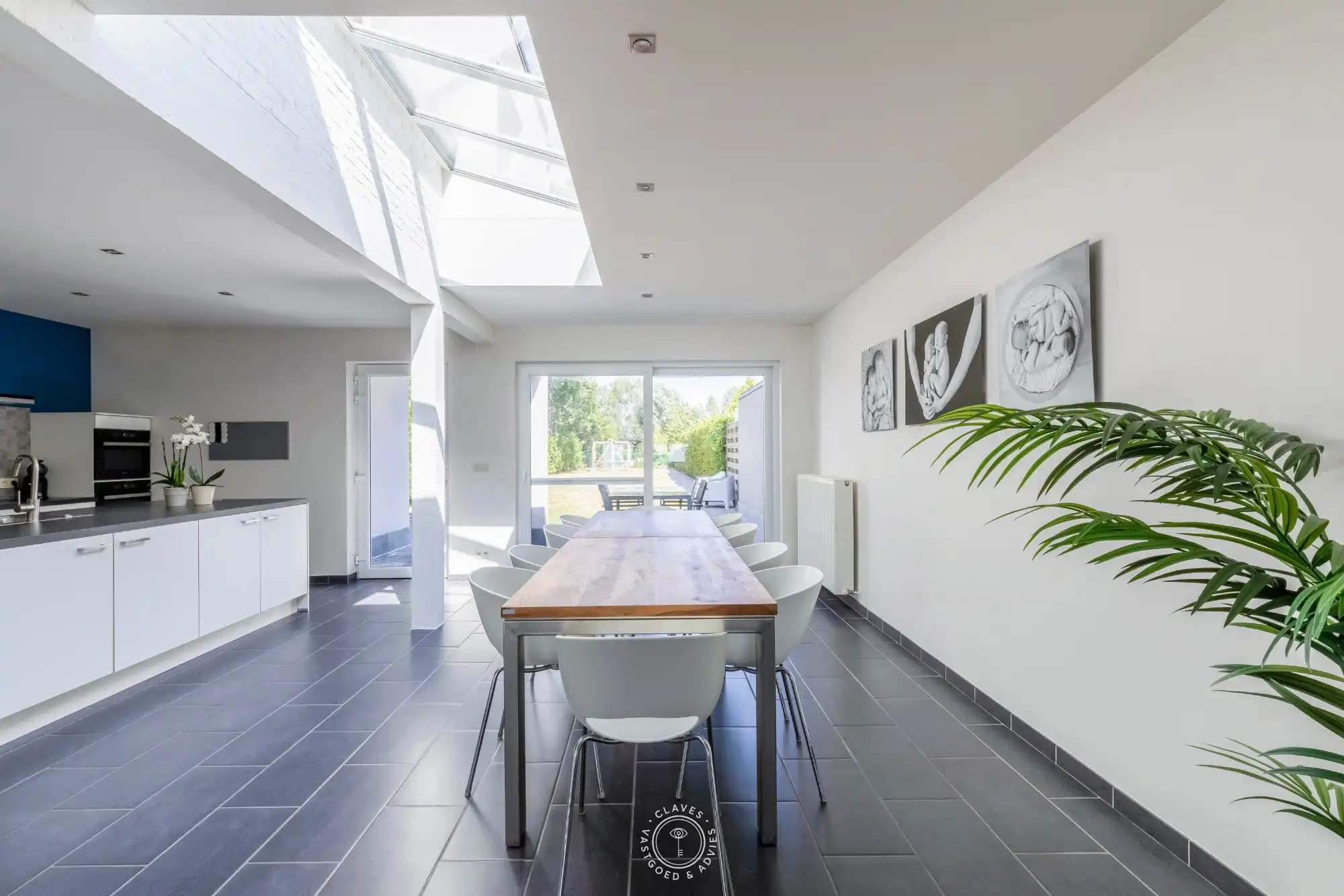 Moderne familiewoning met verrassende buitenruimte foto 2