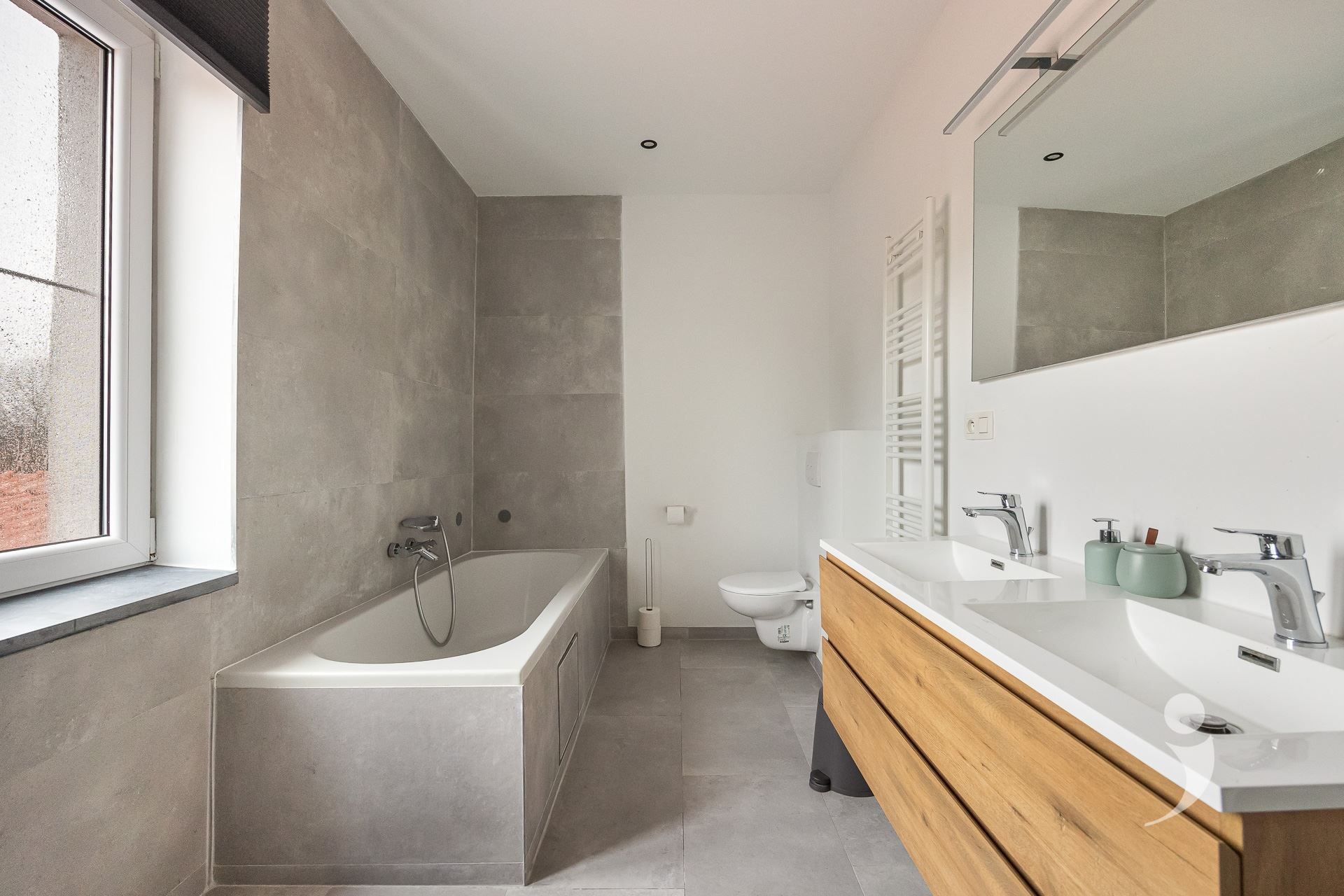 Volledig gerenoveerde woning op wandelafstand van centrum Aarschot! foto 18