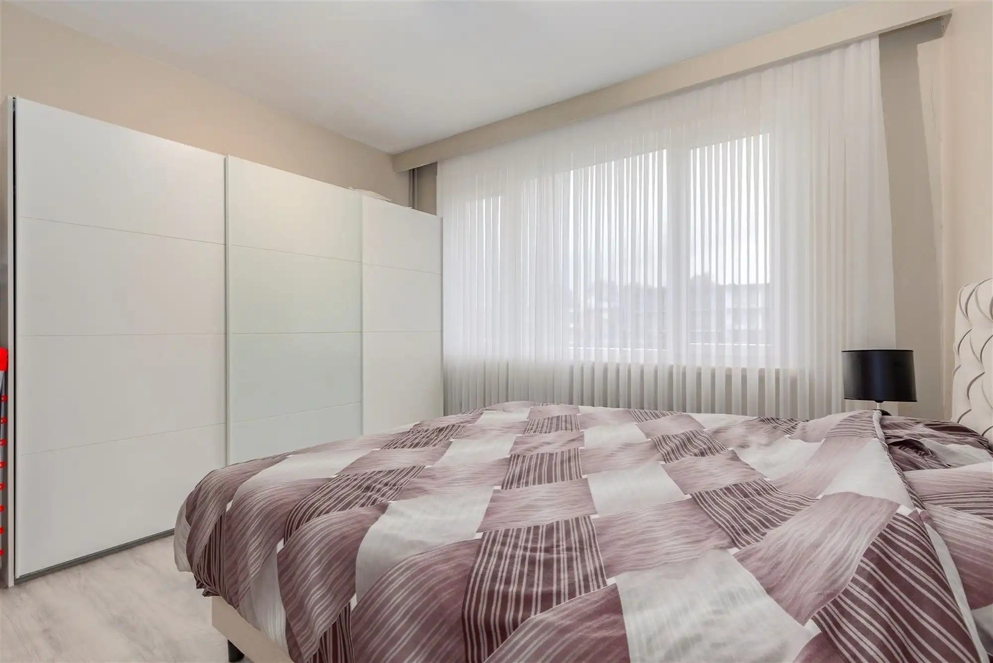 Instapklaar 2 slk appartement met terras te Mortsel foto 8