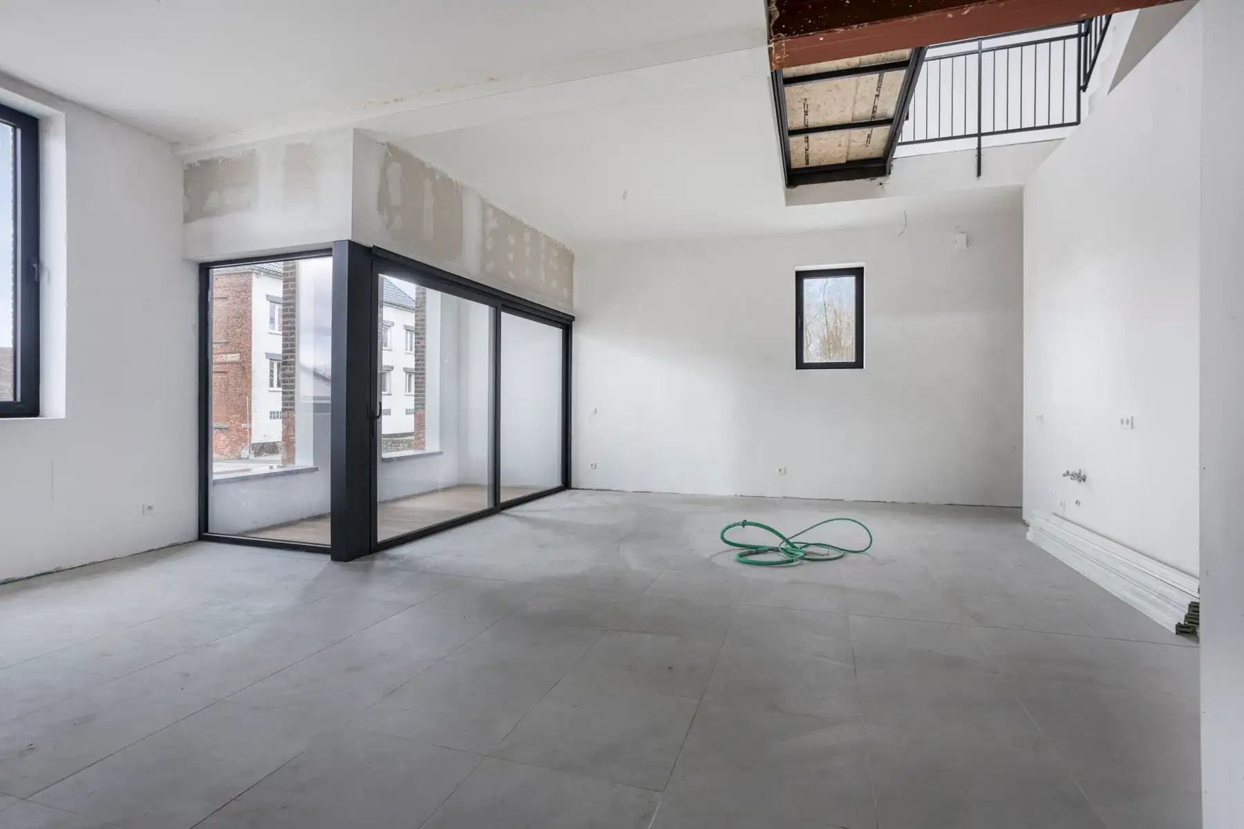 Unieke loftwoning onder registratierechten foto 4