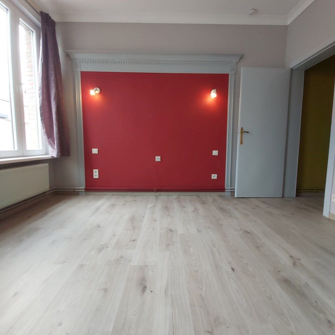 Gezellige woning met 4 slaapkamers - centrum Izegem. foto 18