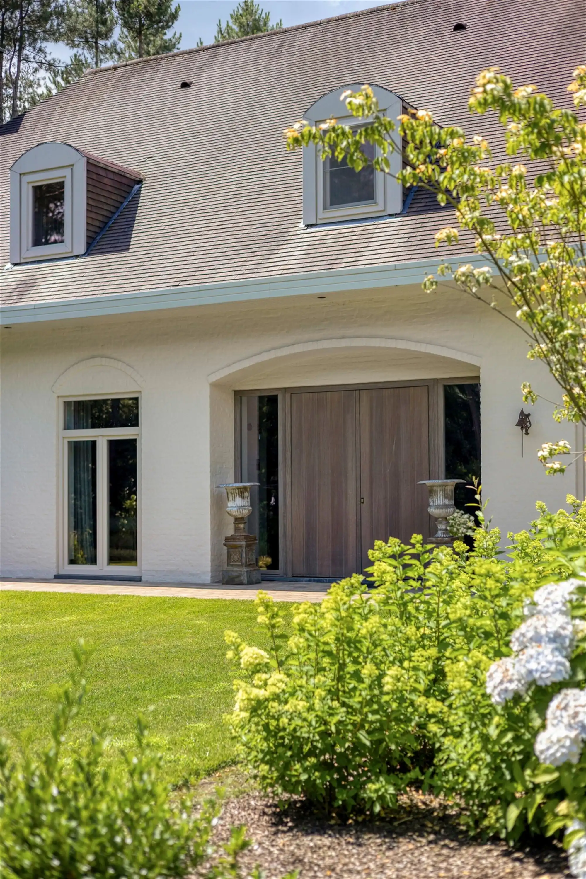 Landelijke luxe: unieke villa op ca. 11.000 m² privé-domein foto 10