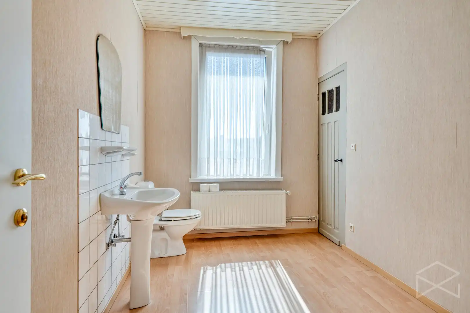Handelspand met woonst (315m²) te koop in Ham foto 27