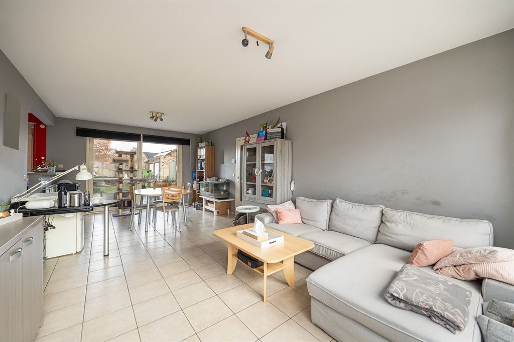 Gelijkvloers appartement met privatieve tuin! foto 3