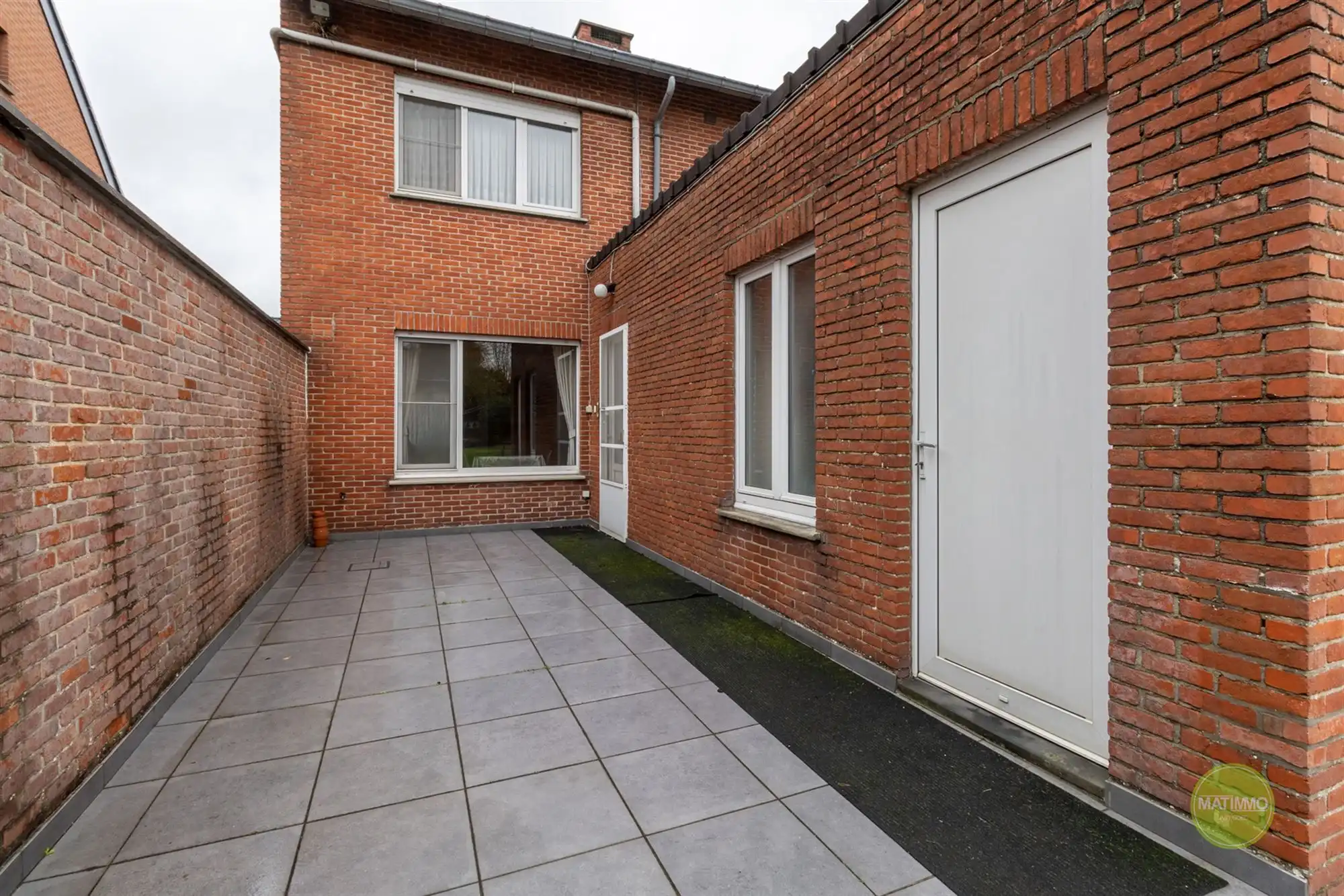 Ruime woning met 3 slaapkamers te Mol-Achterbos.  foto 21