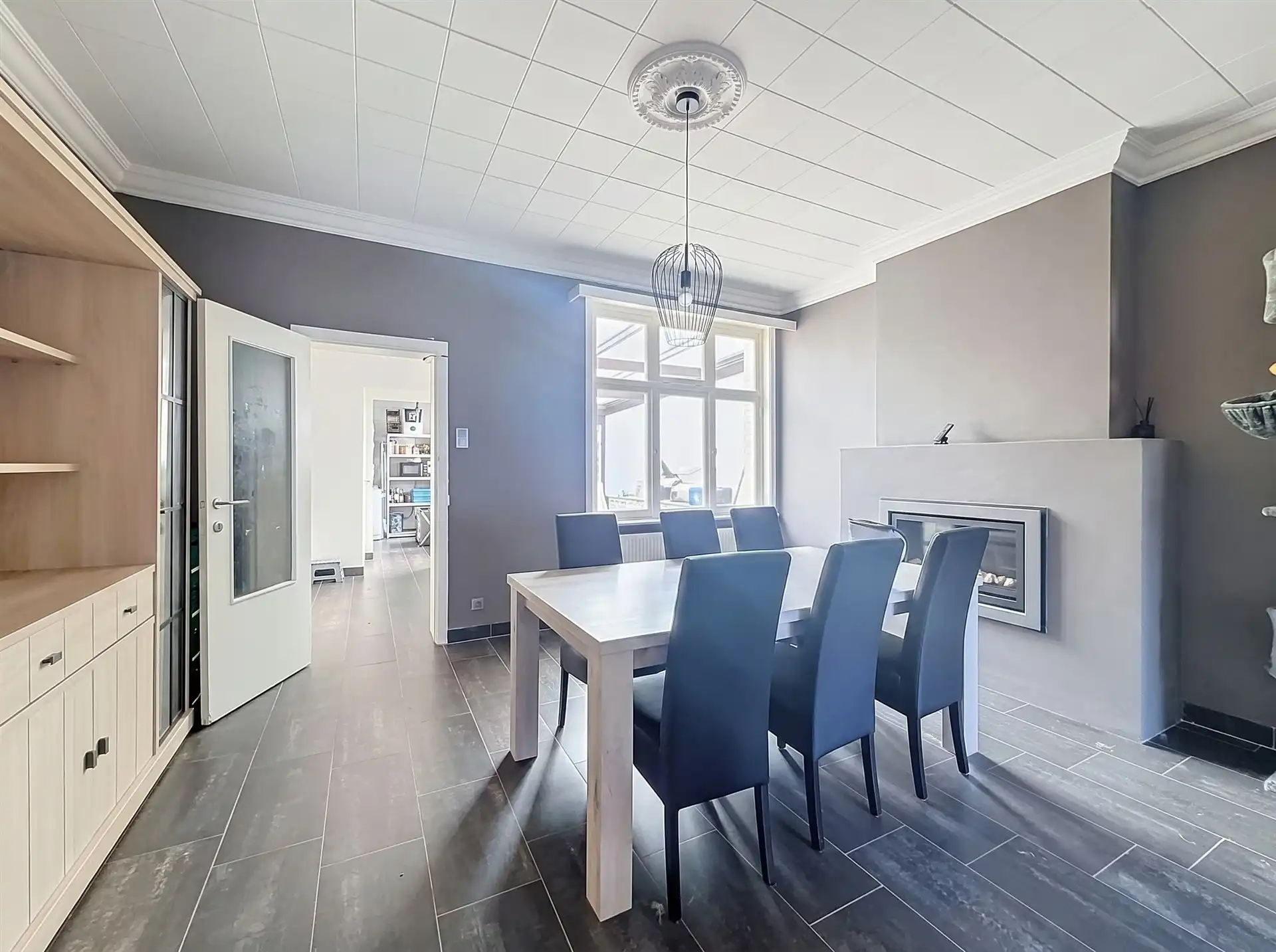 Instapklare woning met halfopen karakter en 4 slaapkamers nabij centrum Sint-Niklaas! foto 6