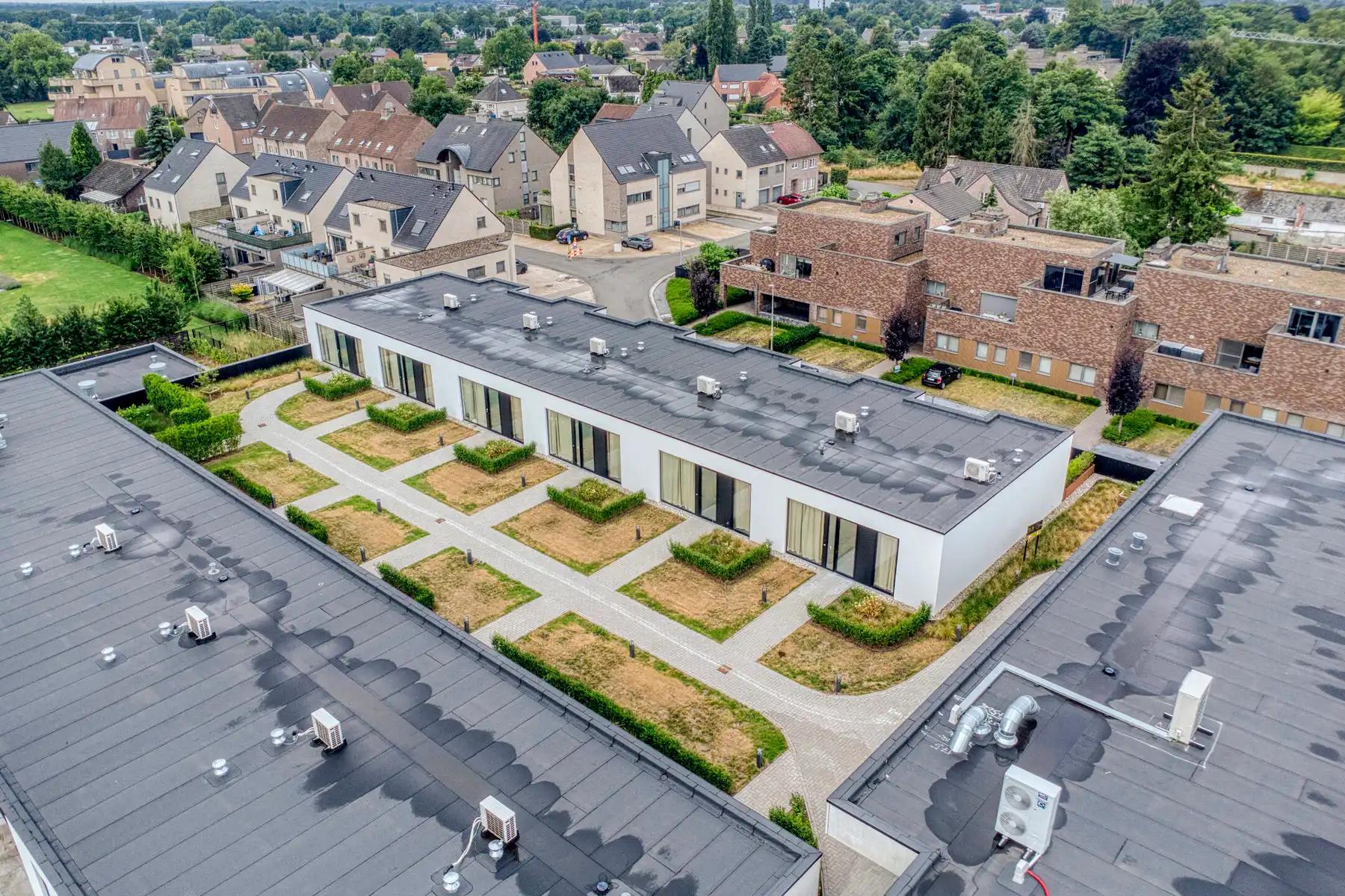 Opbrengsteigendom te koop: 10 nieuwbouwappartementen in Lommel foto 20