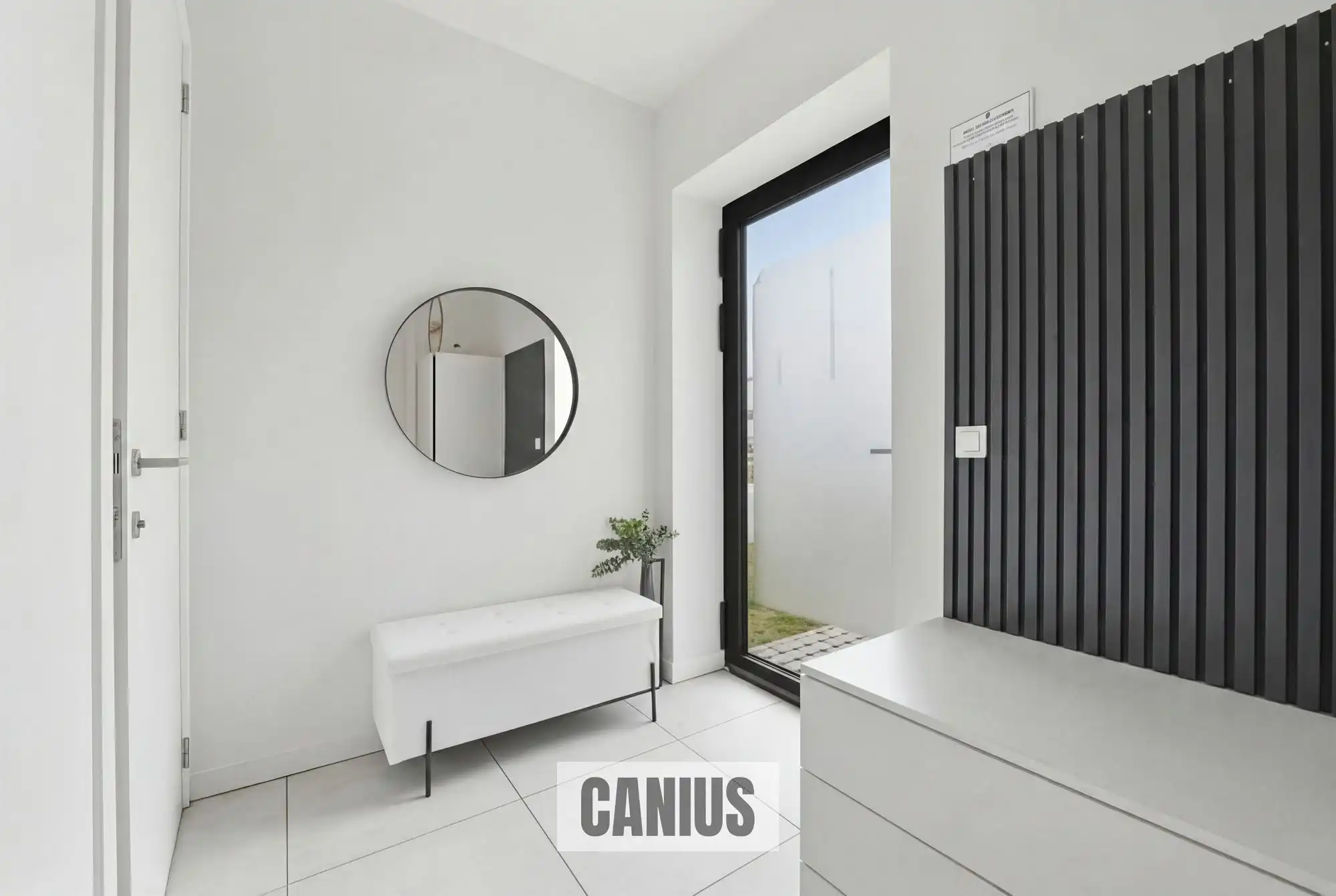 MODERNE WONING MET 3 SLKS & TUIN foto 2