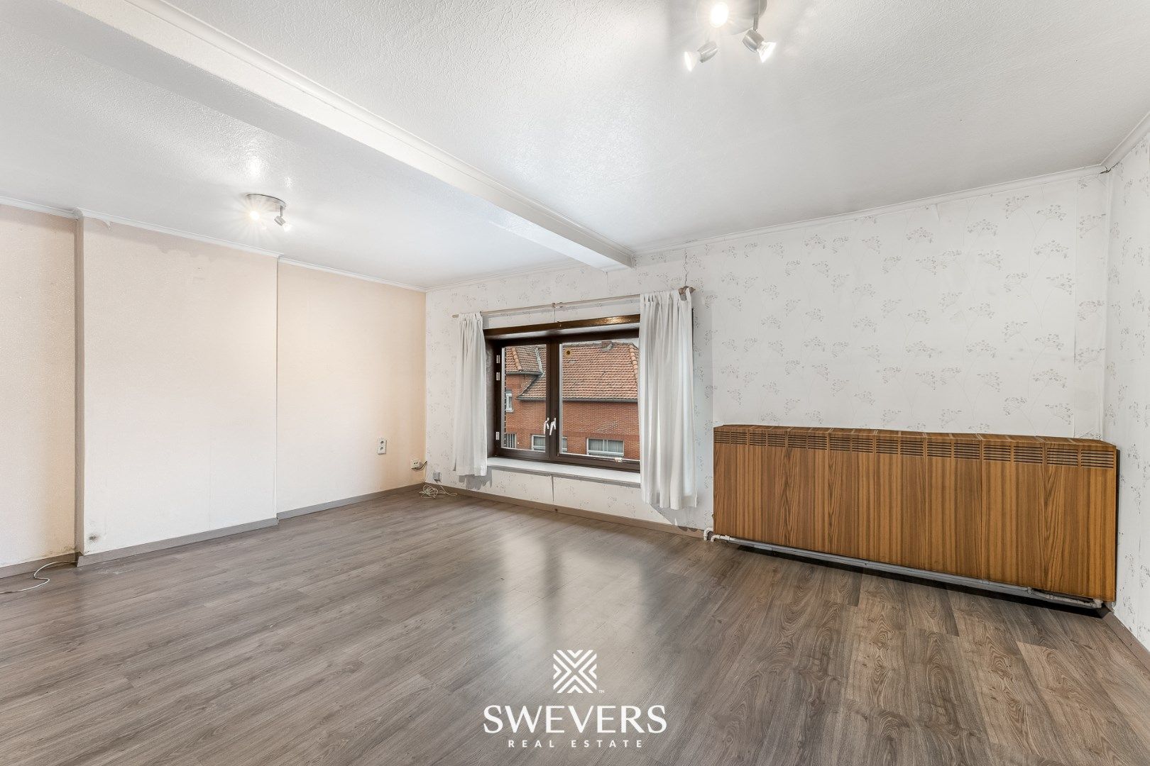 Instapklare woning met handelszaak en appartement in Geetbets foto 25