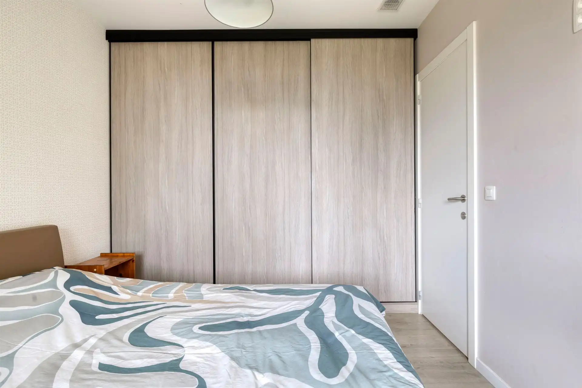 Ruim gelijkvloers appartement van 104 m² met tuin en 3 slpk! foto 11