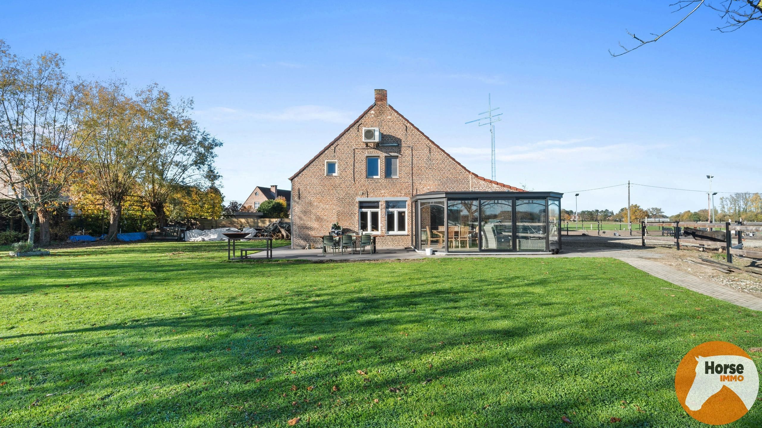 PUTTE - Landelijk wonen met extra verhuurwoning foto 7