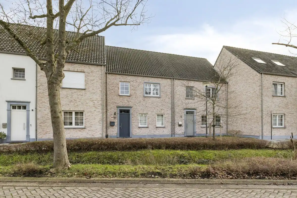 Verzorgde en rustig gelegen gezinswoning in pastorijstijl foto 31