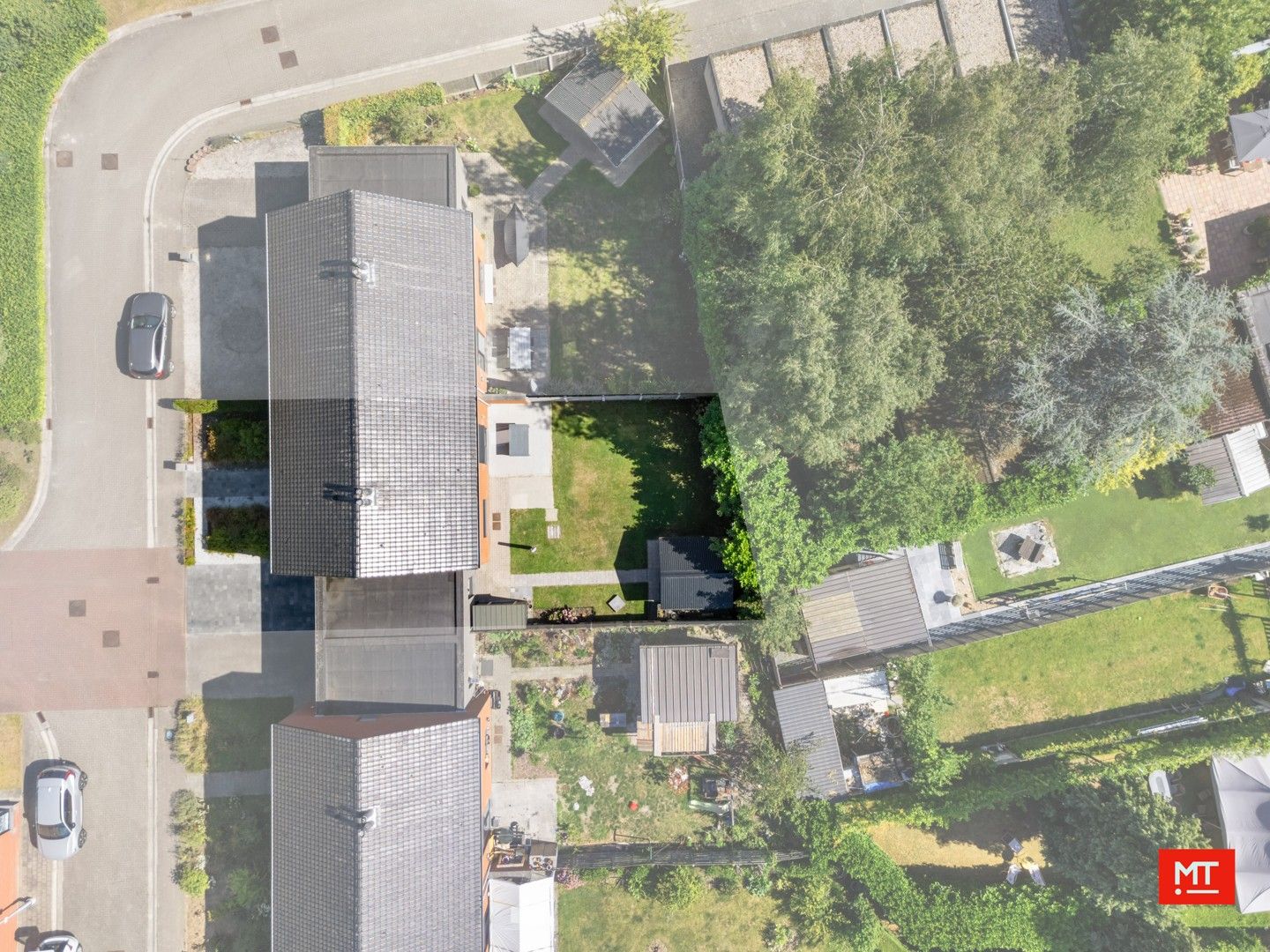 Instapklare woning met 3 slaapkamers, tuin en garage, gelegen in een rustige wijk in hartje Zonnebeke foto 20