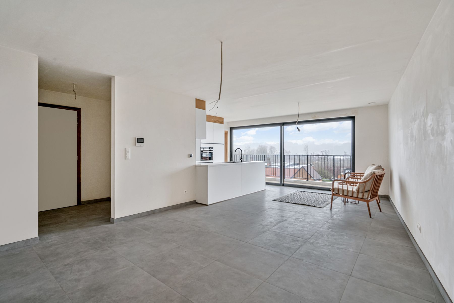 Nieuwbouw appartement op de tweede verdieping foto {{pictureIndex}}