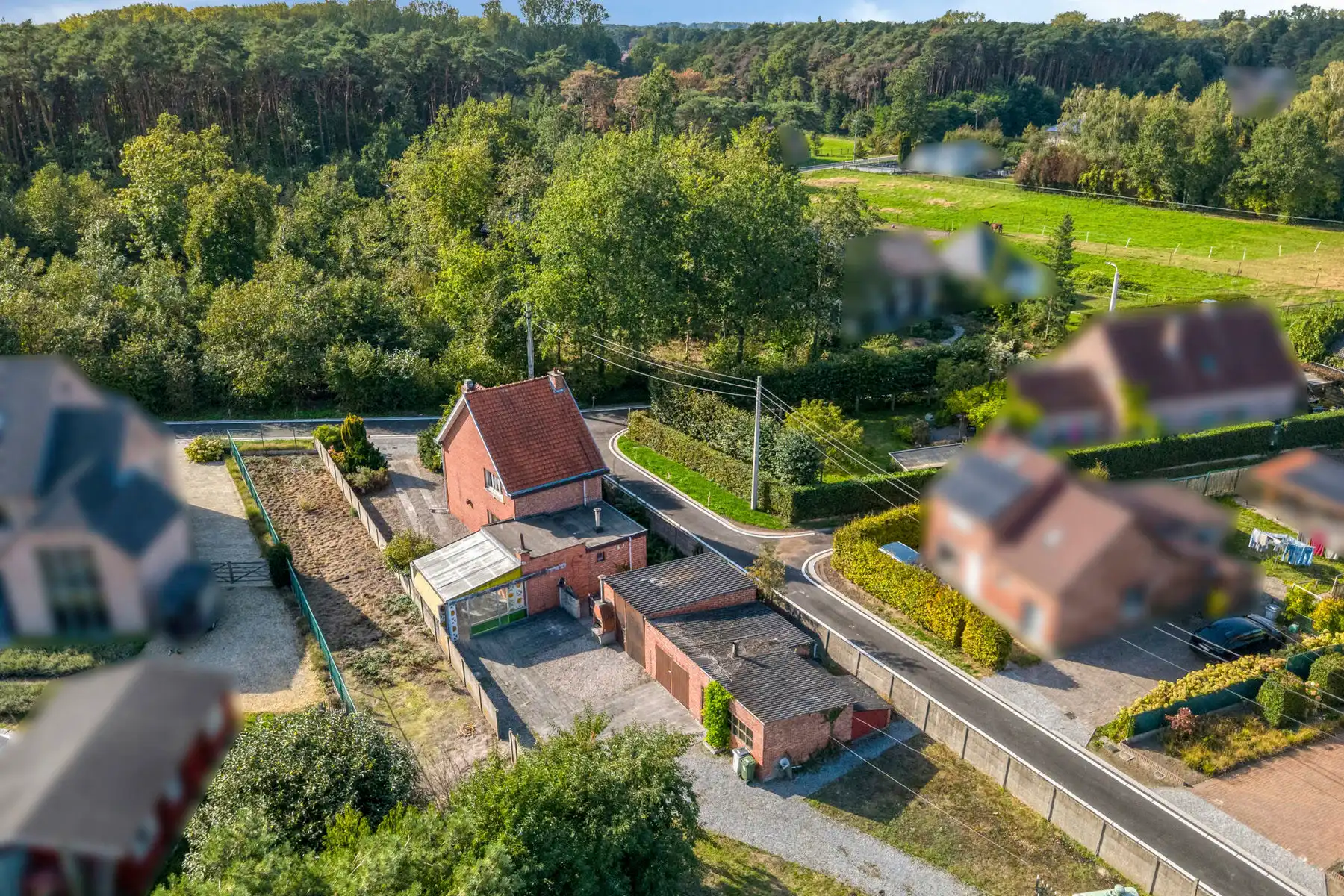 Renovatieproject op rustige groene locatie foto 30