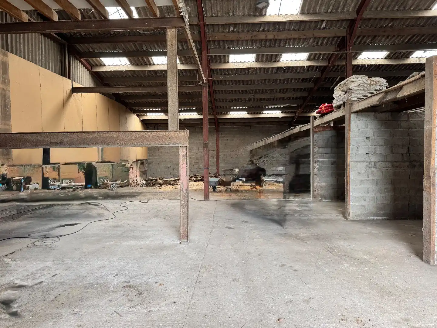 Loods te huur te Koekelare foto 5