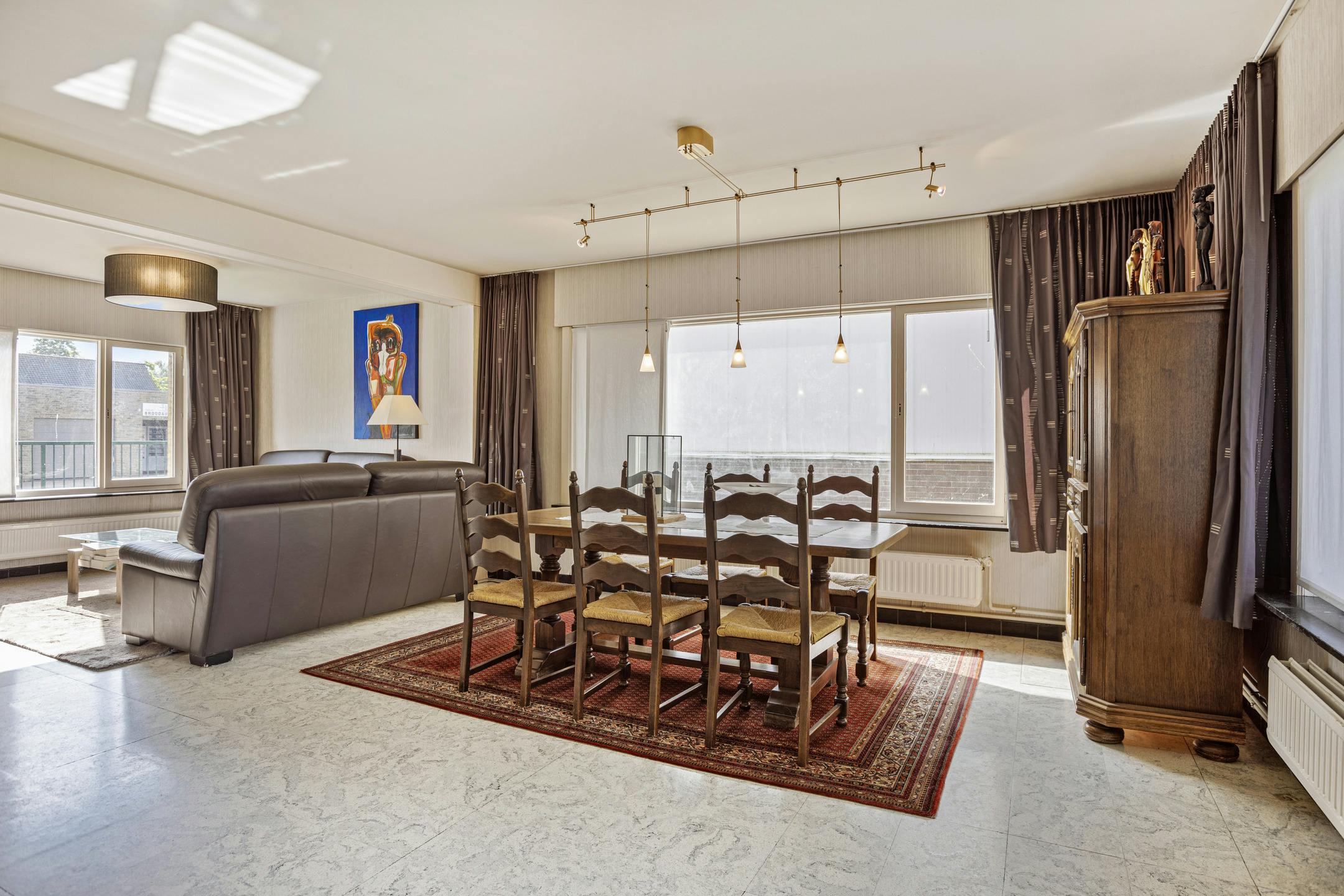 Woning met polyvalent bedrijfsgebouw in Avekapelle/Veurne foto 2