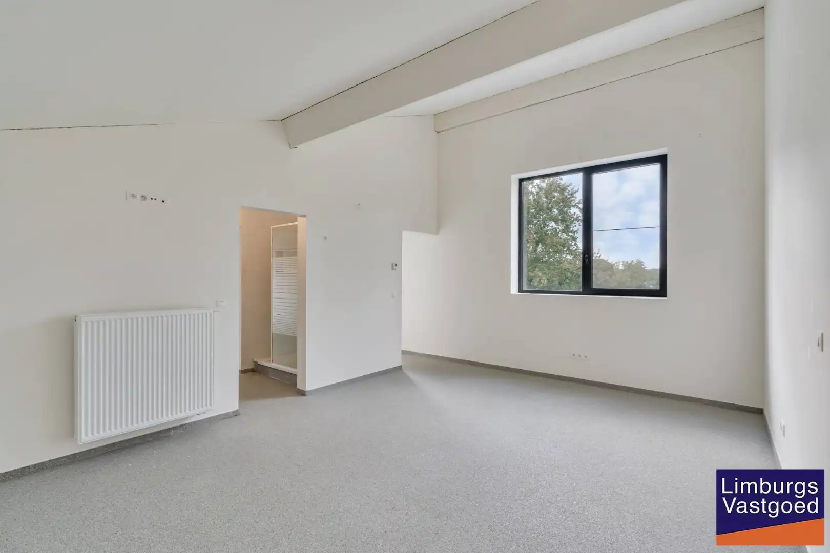 Exclusieve woning met praktijkruimte en zicht op weilanden foto 33