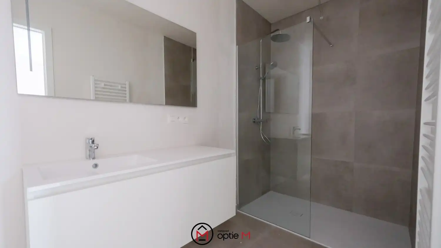 Ruim appartement met één slaapkamer te koop in Tongeren foto 8