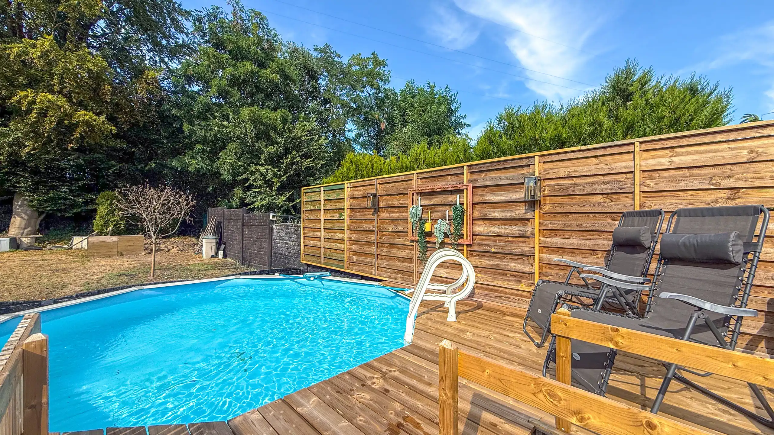 Ruime woning van 235m² met 4slpks, kelder en EPC B!  foto 58