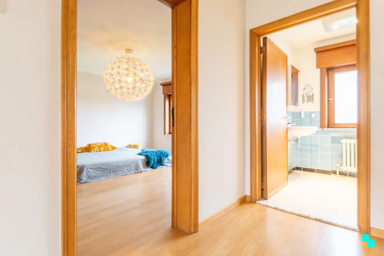 Lichtrijke woning te Balegem dorp foto 12