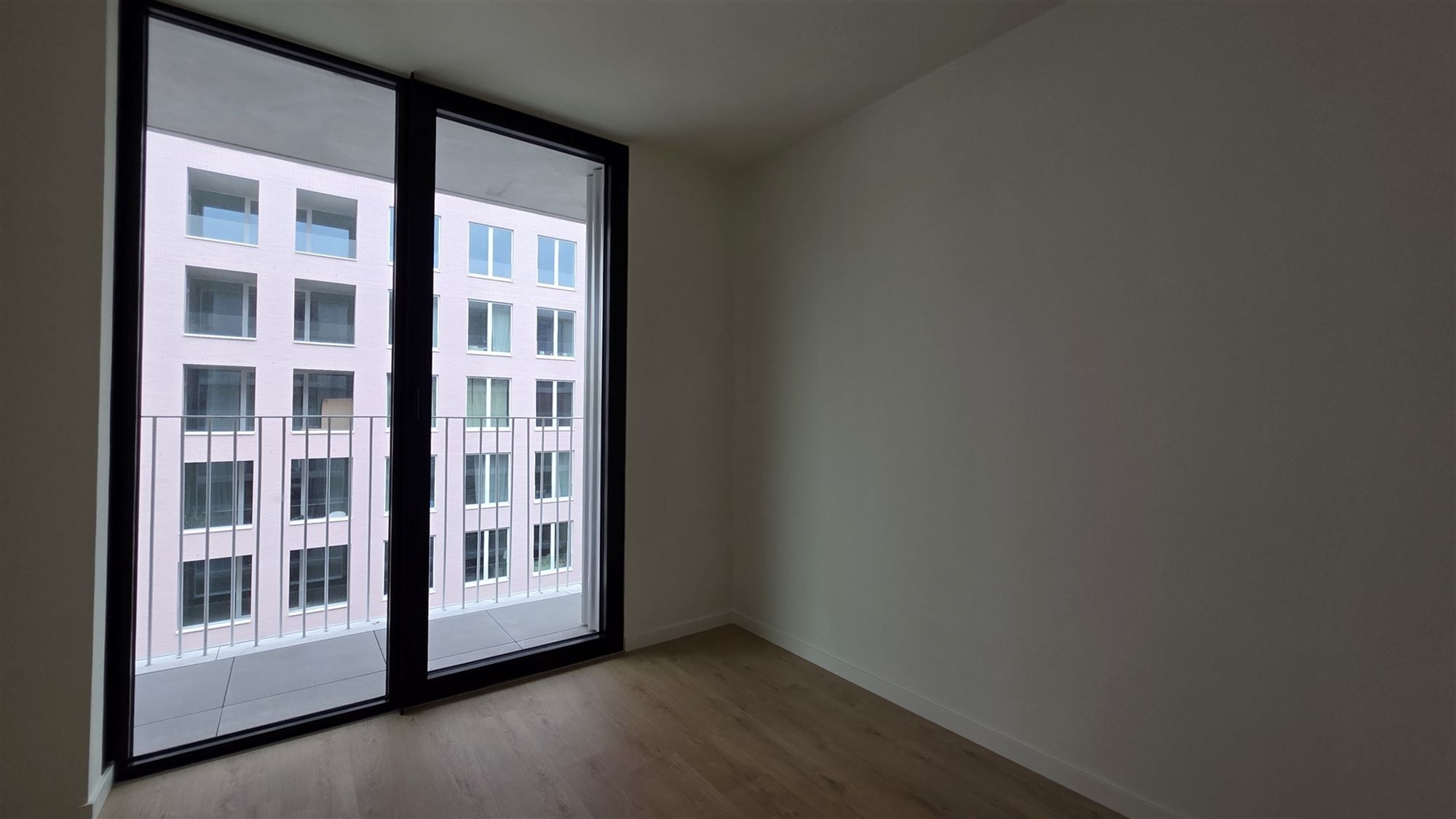 Nieuwbouw 3 slaapkamerappartement foto 5