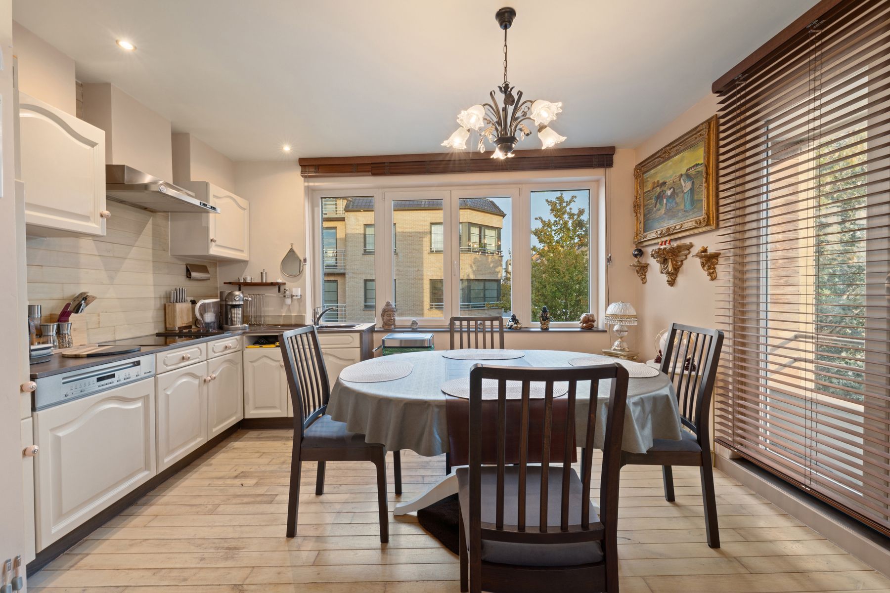 Instapklaar appartement in hartje Oostende foto 4