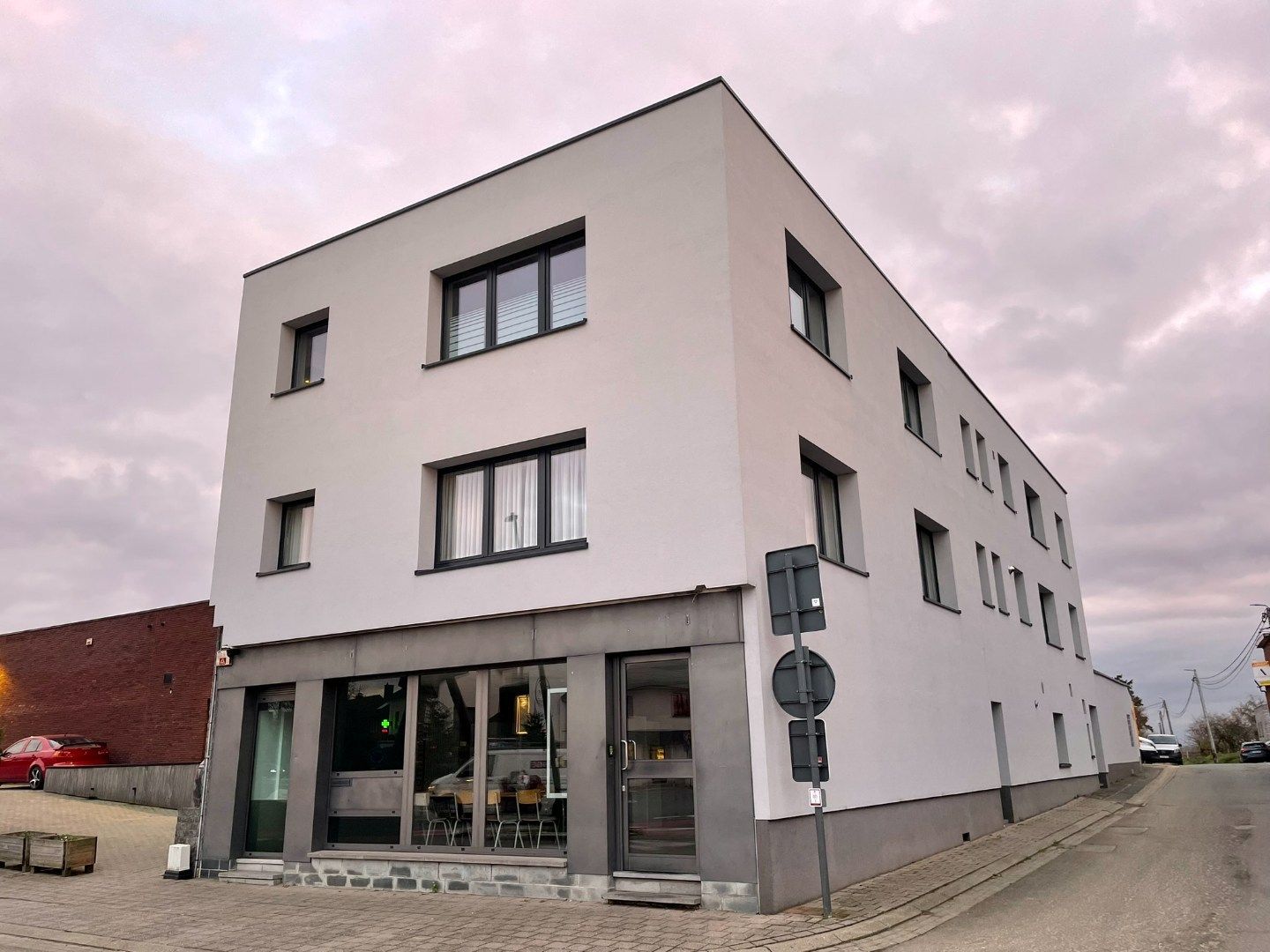 Goed gelegen appartement met 2 slaapkamers - EPC label B foto {{pictureIndex}}