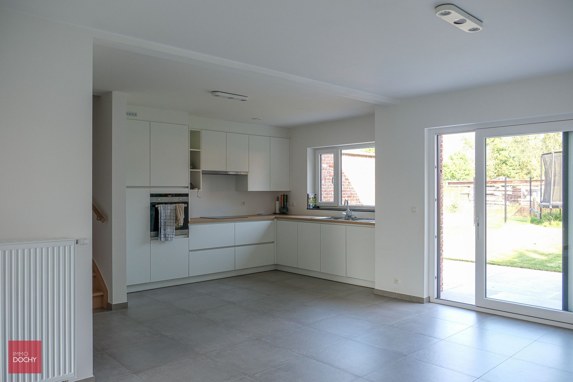 Recent gebouwde woning met 3 slaapkamers foto 4