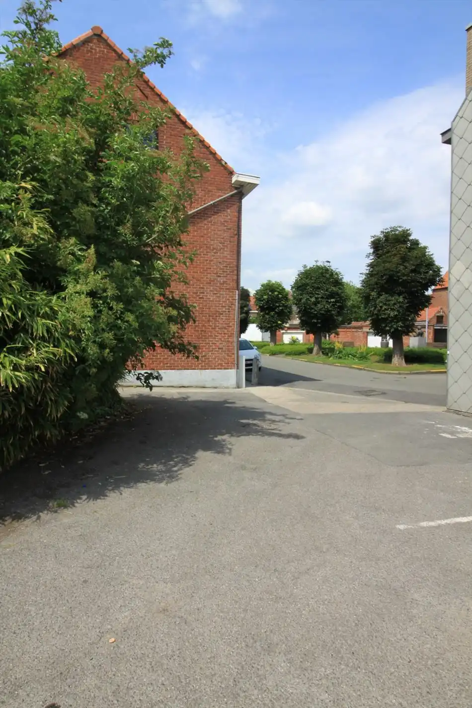 Garage in het centrum van Roeselare foto 3