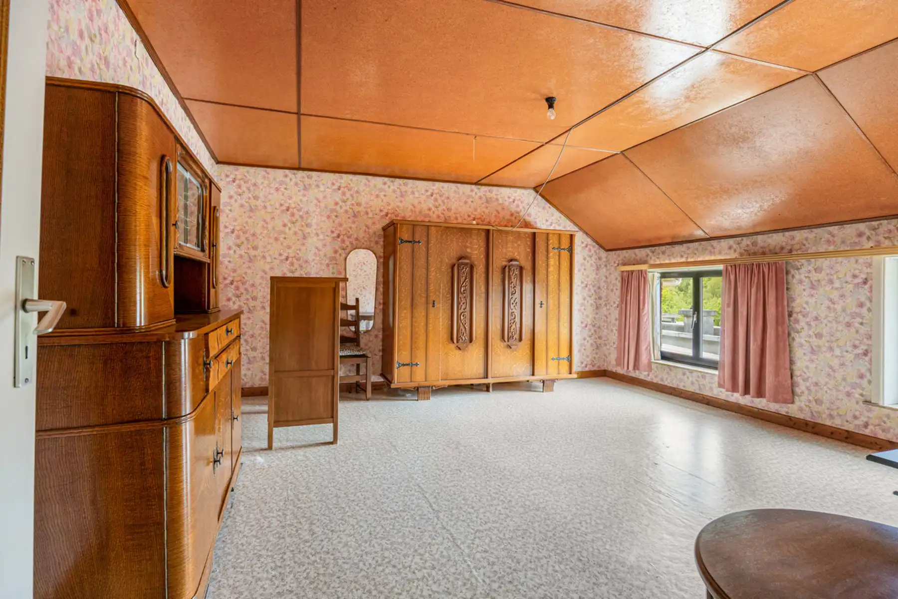 Projectgrond met uitzonderlijk groen zicht op toplocatie in Roosdaal – mogelijkheden voor appartementen of 3 bouwgronden foto 10