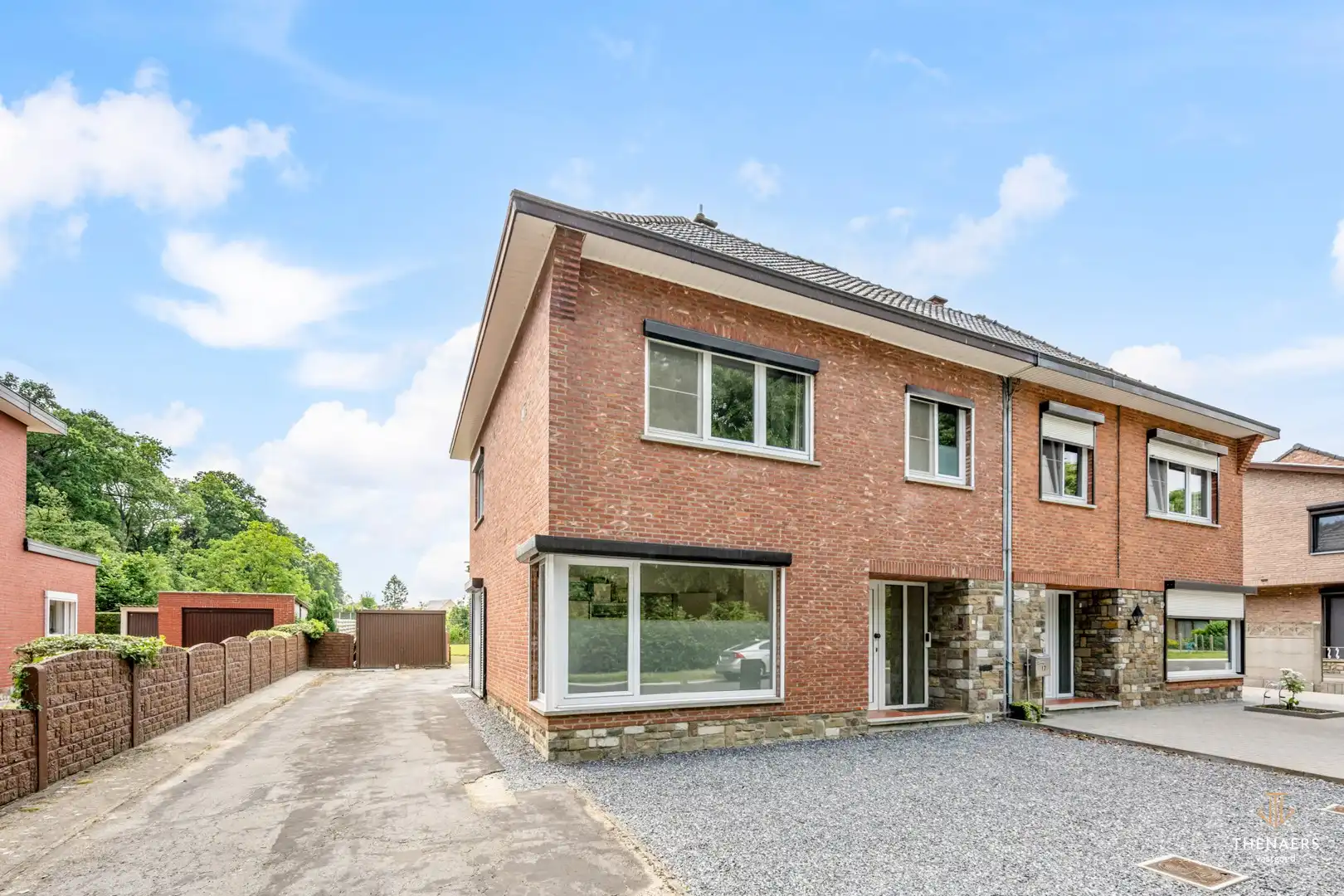 Instapklare woning met 4 slaapkamers op een rustige ligging nabij het kasteel van Duras. foto 32