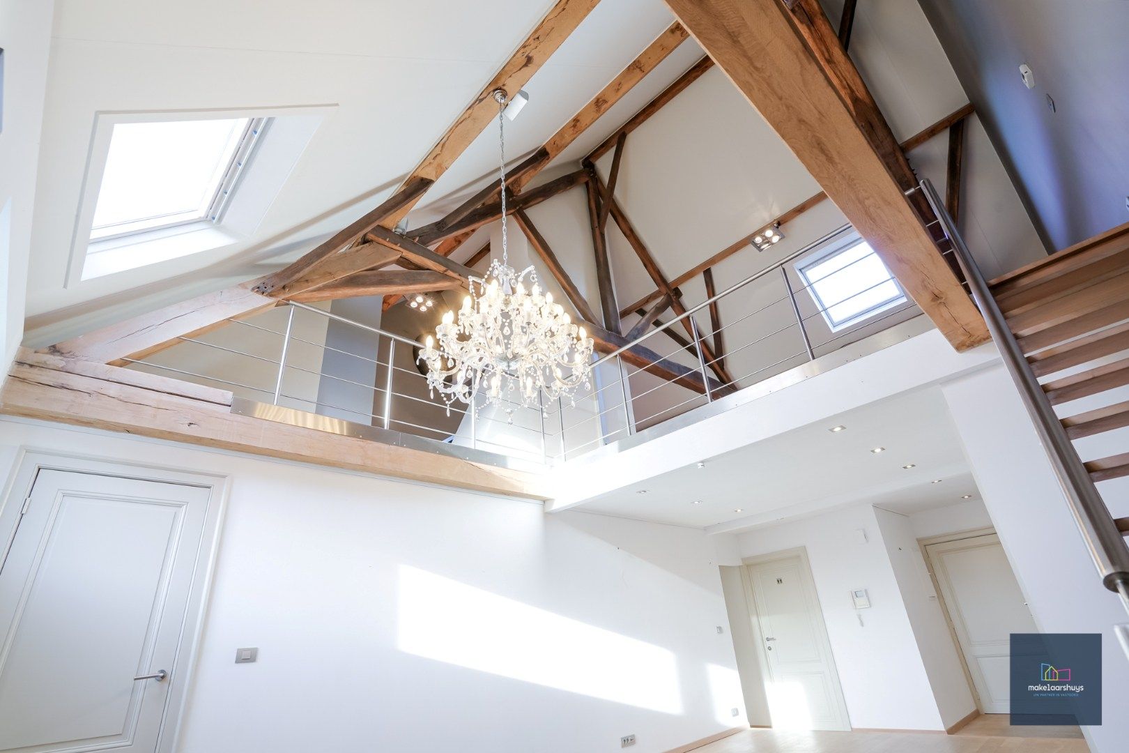 INSCHRIJVEN via de site ; Stijlvolle duplex in de hist. stadskern  foto 5