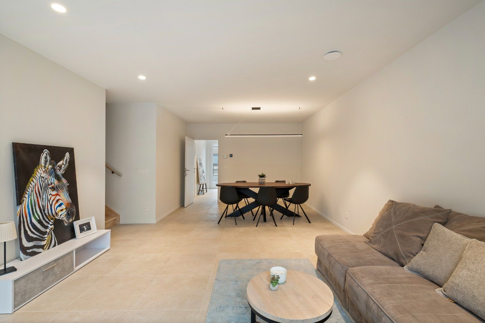 Nieuwbouwwoning met 3 slaapkamers en grote zolder, garage en tuin in Ooigem foto 4