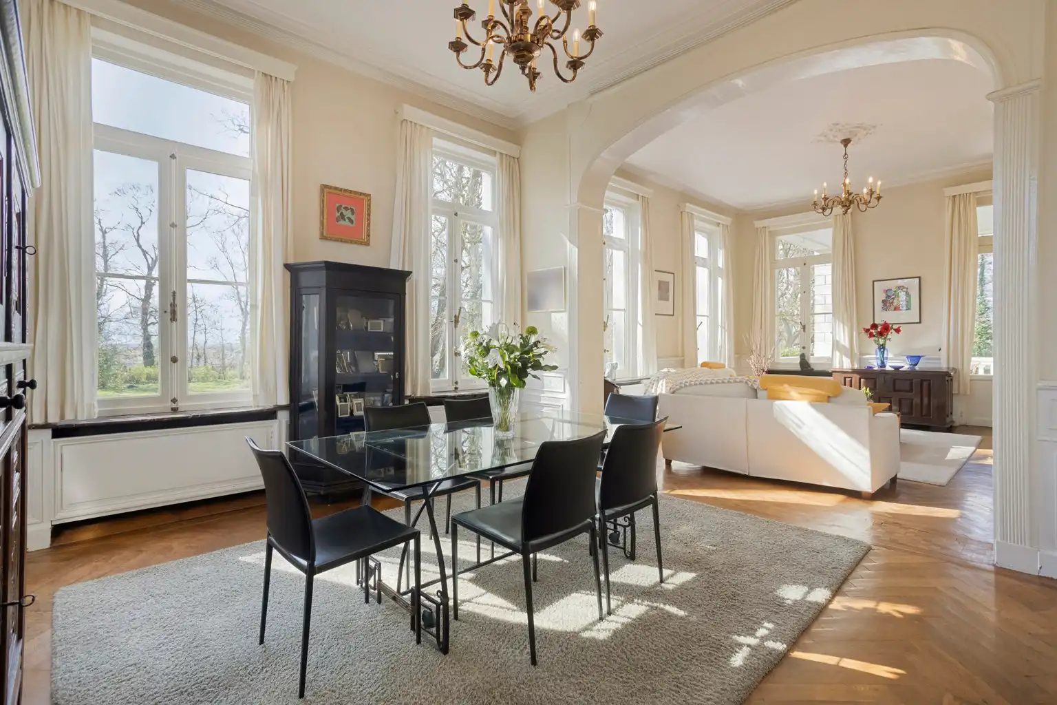 VILLA MET KOETSHUIS EN LANDGOED IN TIENEN foto 5