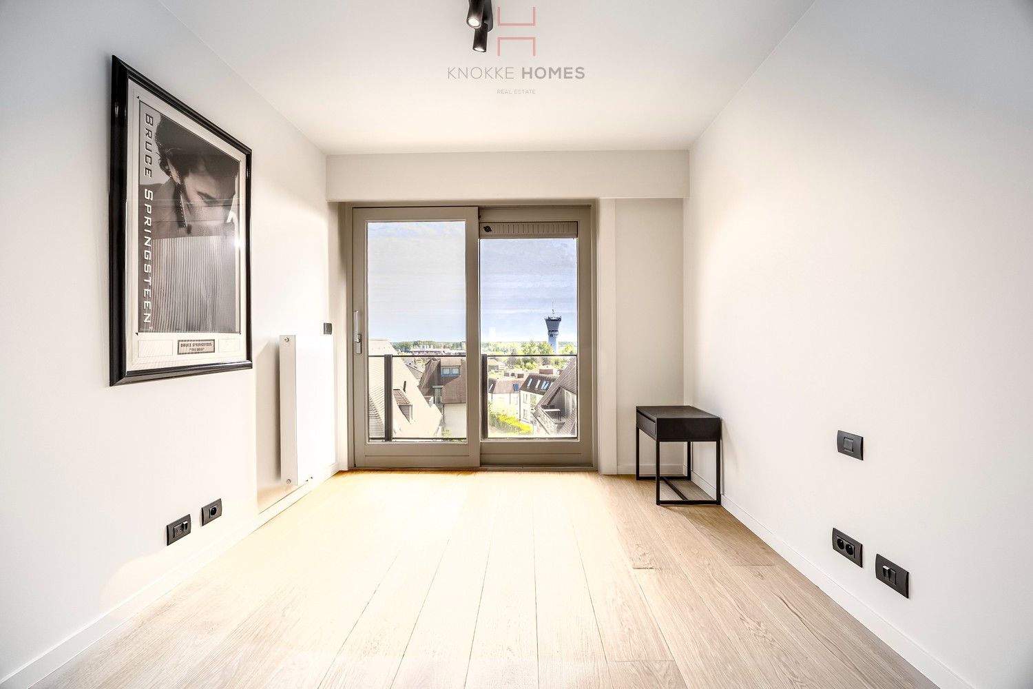 Luxueus gerenoveerd vakantie-appartement op de zeedijk aan het Albertstrand foto 13