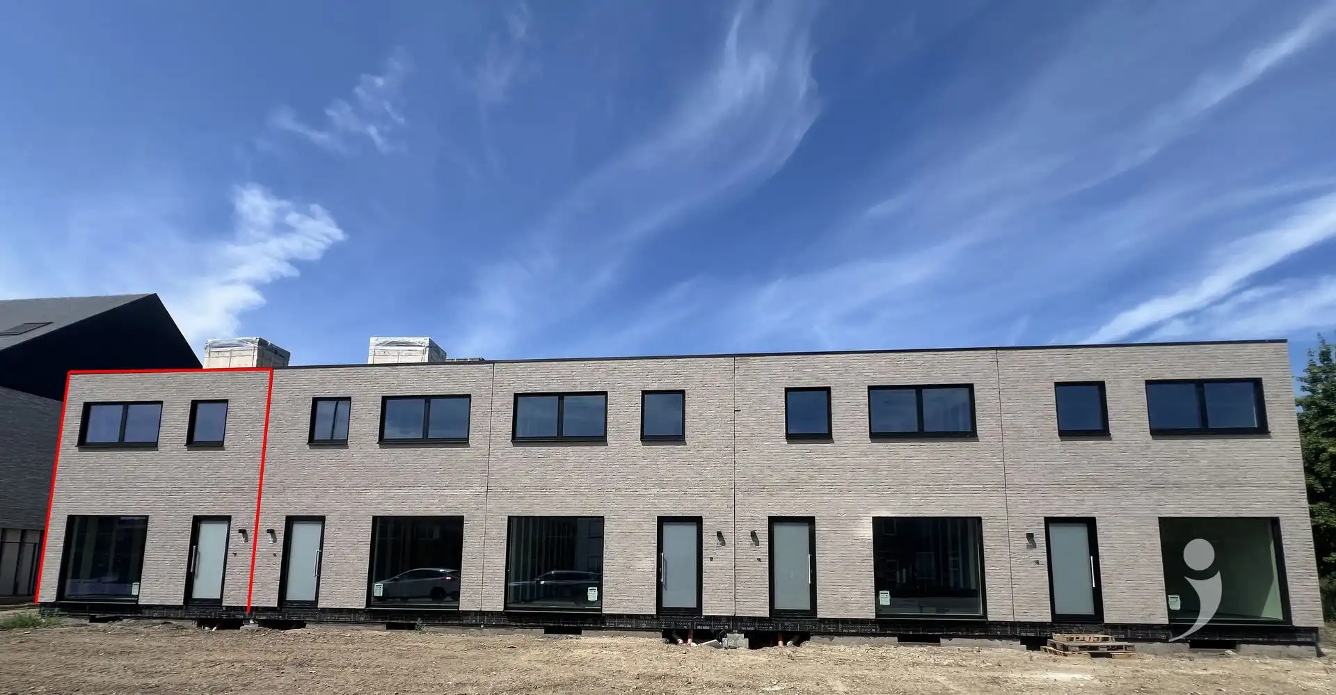 Nieuwbouw huis foto {{pictureIndex}}