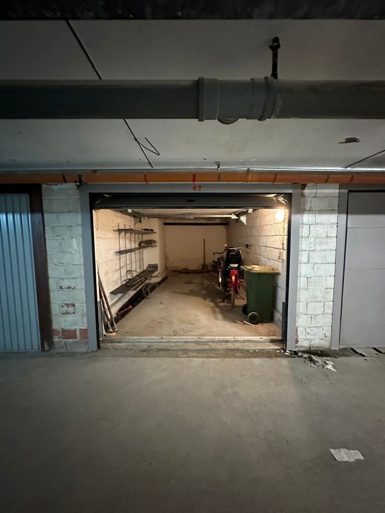 GARAGE TE KOOP IN WESTENDE BAD foto 6