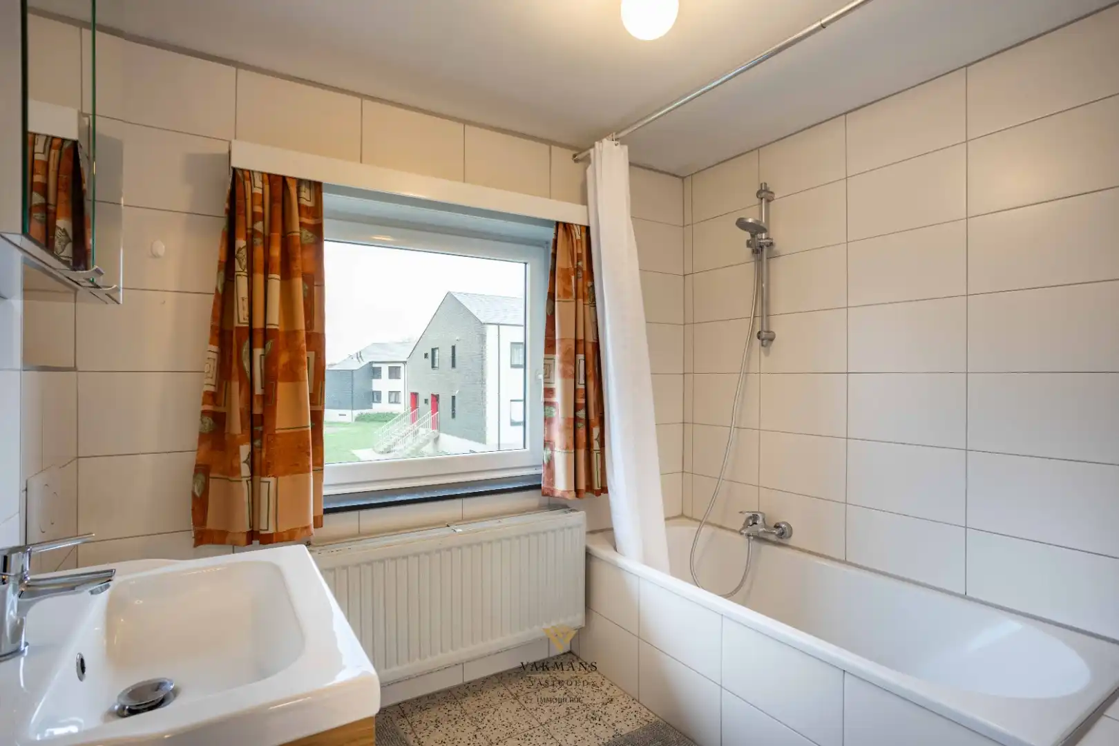 Instapklare woning met garage en 3 slaapkamers foto 25