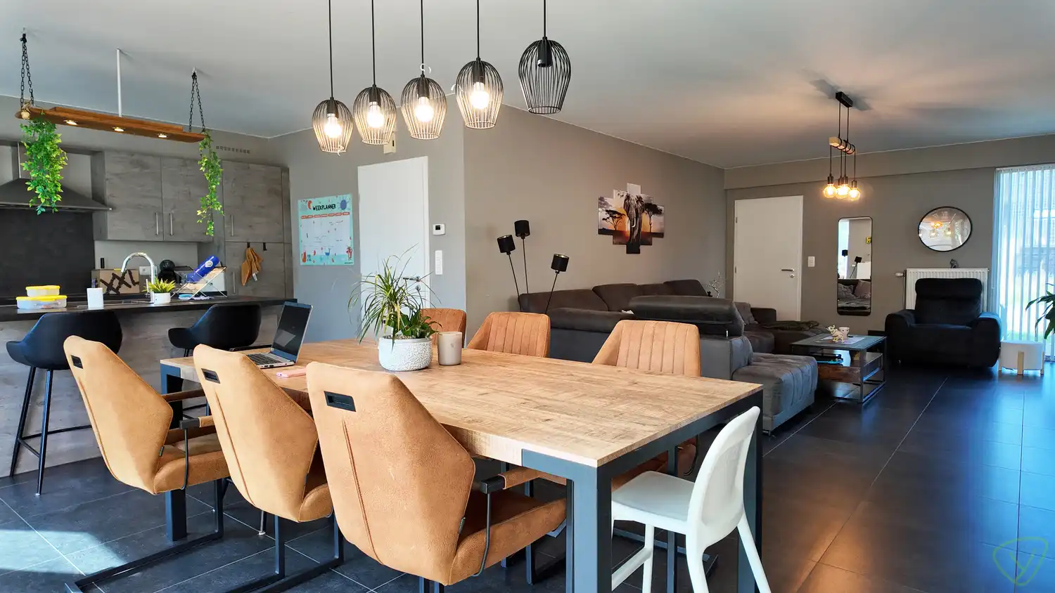 Ruime en moderne woning te huur in Maldegem met 4 slaapkamers en garage - perfect voor comfortabel wonen nabij alle voorzieningen! foto 5